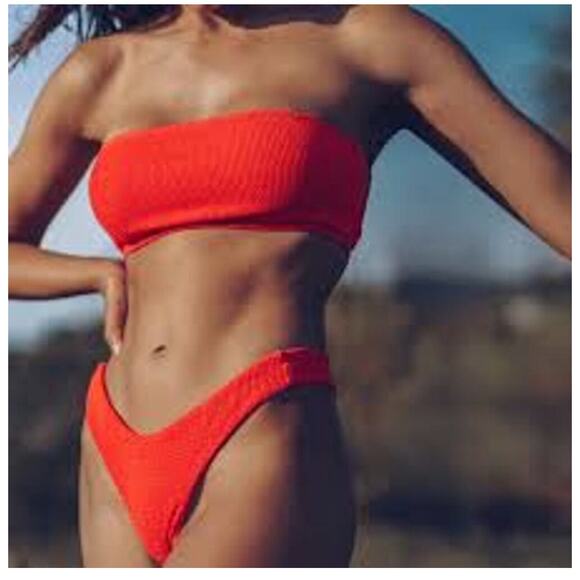 Good American "always fits better' Cheeky Bikini Bottoms Bright Poppy - S/M - Picture 1 of 7